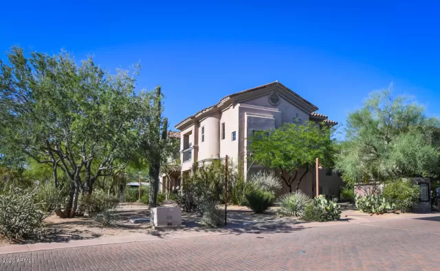 MLS: 6148525 Condo For Sale