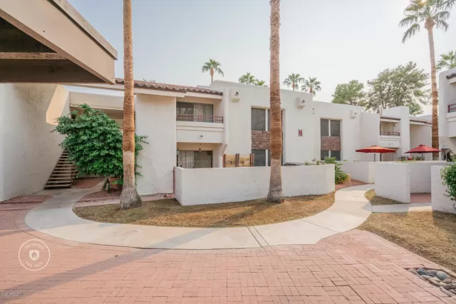 MLS: 6148566 Condo For Sale