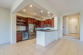 Photo #4: 6148691 Listing