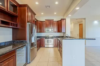 Photo #5: 6148691 Listing