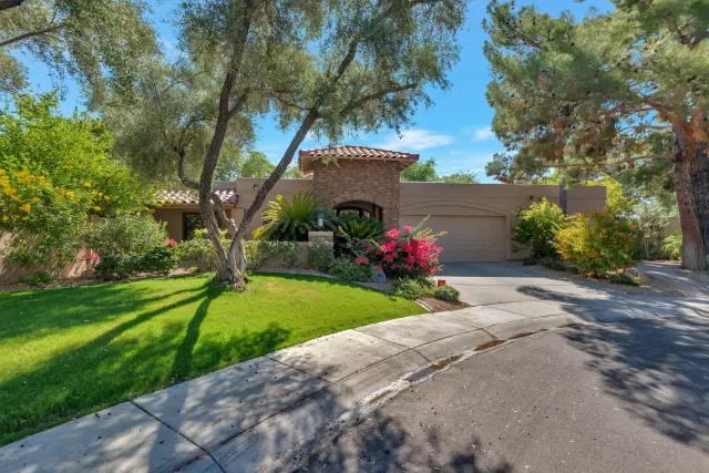 MLS: 6148874 Condo For Sale