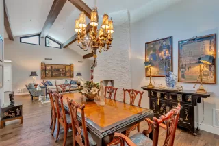 Photo #2: 6148874 Listing