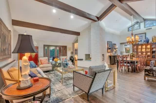 Photo #4: 6148874 Listing