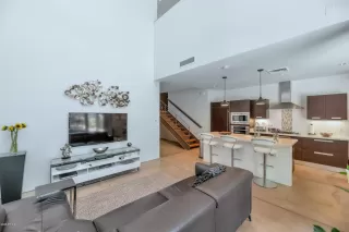 Photo #5: 6148899 Listing 