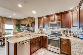 Photo #4: 6149433 Listing