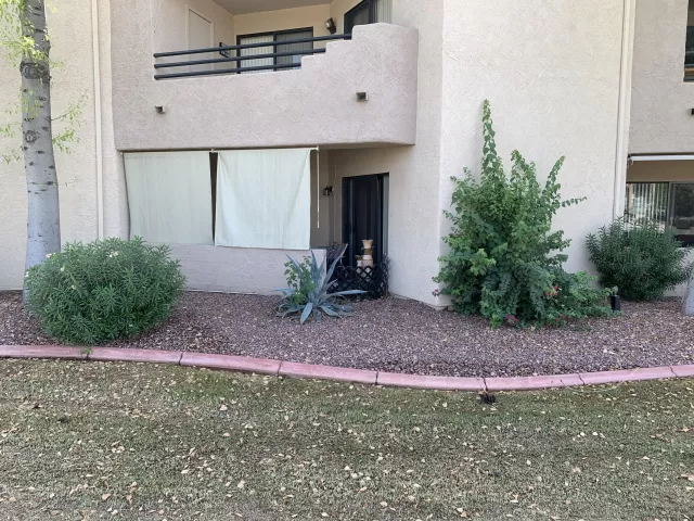 MLS: 6149786 Condo For Sale