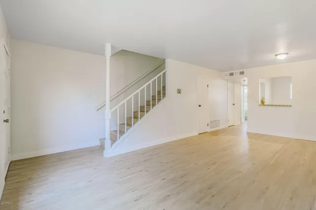 MLS: 6149860 Condo For Sale