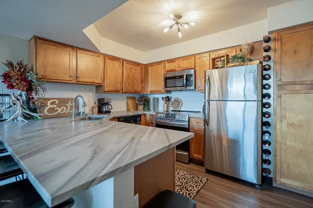 MLS: 6150221 Condo For Sale