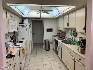 Photo #2: 6150405 Listing