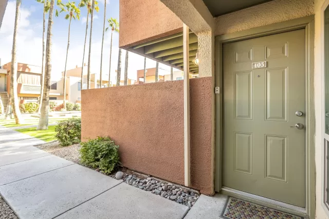 MLS: 6150660 Condo For Sale