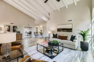 Photo #6: 6150725 Listing