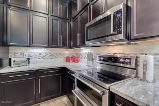 Photo #2: 6150773 Listing