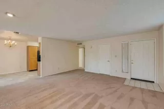 Photo #2: 6150825 Listing 