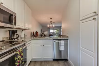 Photo #2: 6150878 Listing 