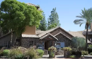 Photo #4: 6150969 Listing