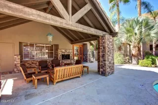 Photo #6: 6150969 Listing
