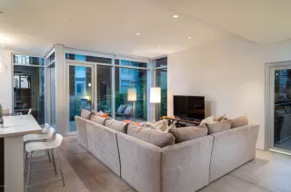 Photo #3: 6151042 Listing 