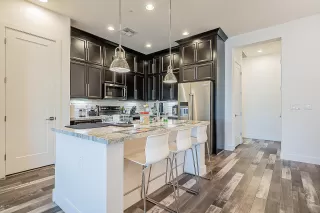 Photo #6: 6151074 Listing