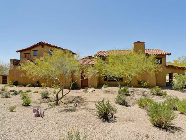 MLS: 6151110 Condo For Sale