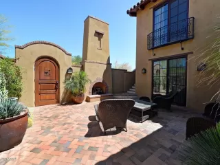 Photo #3: 6151110 Listing