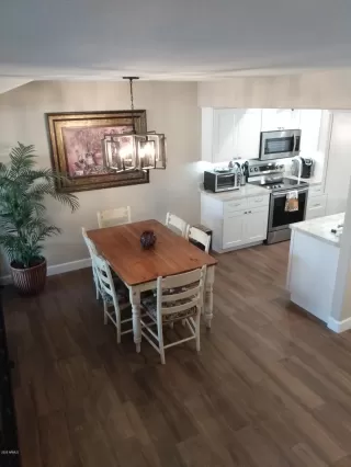 Photo #3: 6151146 Listing