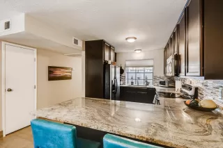 Photo #4: 6151303 Listing