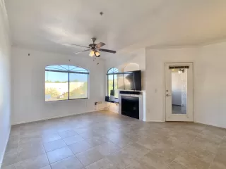 Photo #2: 6151488 Listing