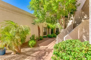 Photo #4: 6151528 Listing