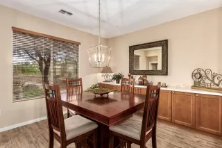 Photo #5: 6151761 Listing 