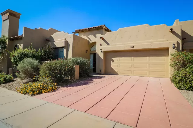 MLS: 6152048 Condo For Sale