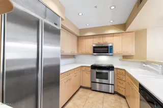 Photo #3: 6152133 Listing