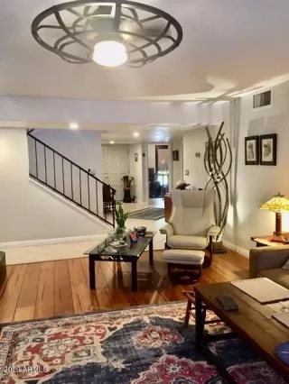 Photo #4: 6152439 Listing 