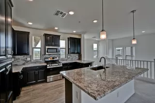 Photo #4: 6152761 Listing