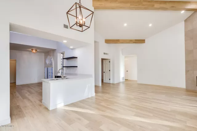 MLS: 6152964 Condo For Sale