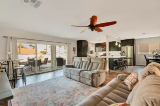 Photo #1: 6153102 Listing