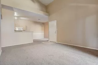 Photo #4: 6153135 Listing