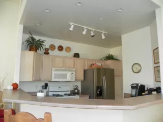 Photo #5: 6153140 Listing