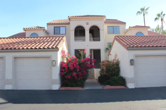 MLS: 6153142 Condo For Sale