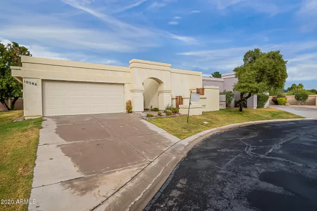 MLS: 6153187 Condo For Sale