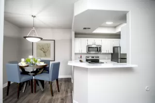 Photo #2: 6153224 Listing