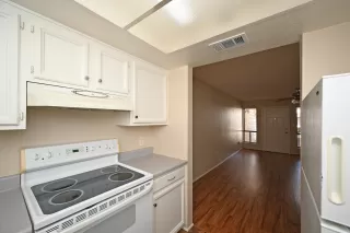 Photo #6: 6153330 Listing 