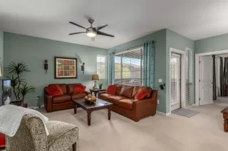 Photo #2: 6153438 Listing