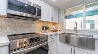 Photo #2: 6153617 Listing