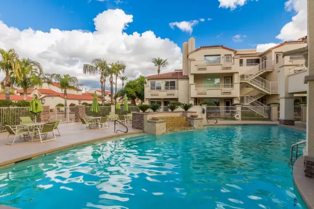 MLS: 6153703 Condo For Sale