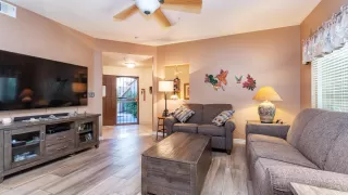 Photo #5: 6154262 Listing