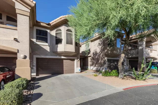 MLS: 6154266 Condo For Sale