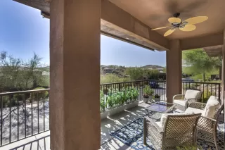 Photo #5: 6154328 Listing