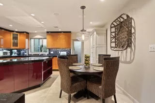 Photo #6: 6154341 Listing 