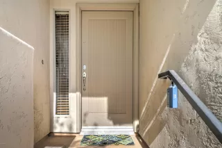 Photo #2: 6154359 Listing