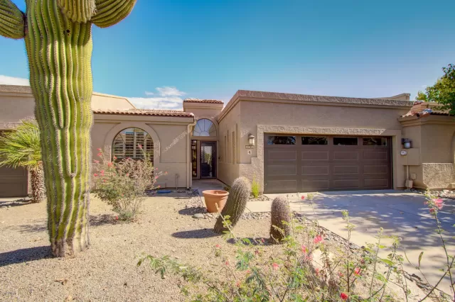 MLS: 6154831 Condo For Sale